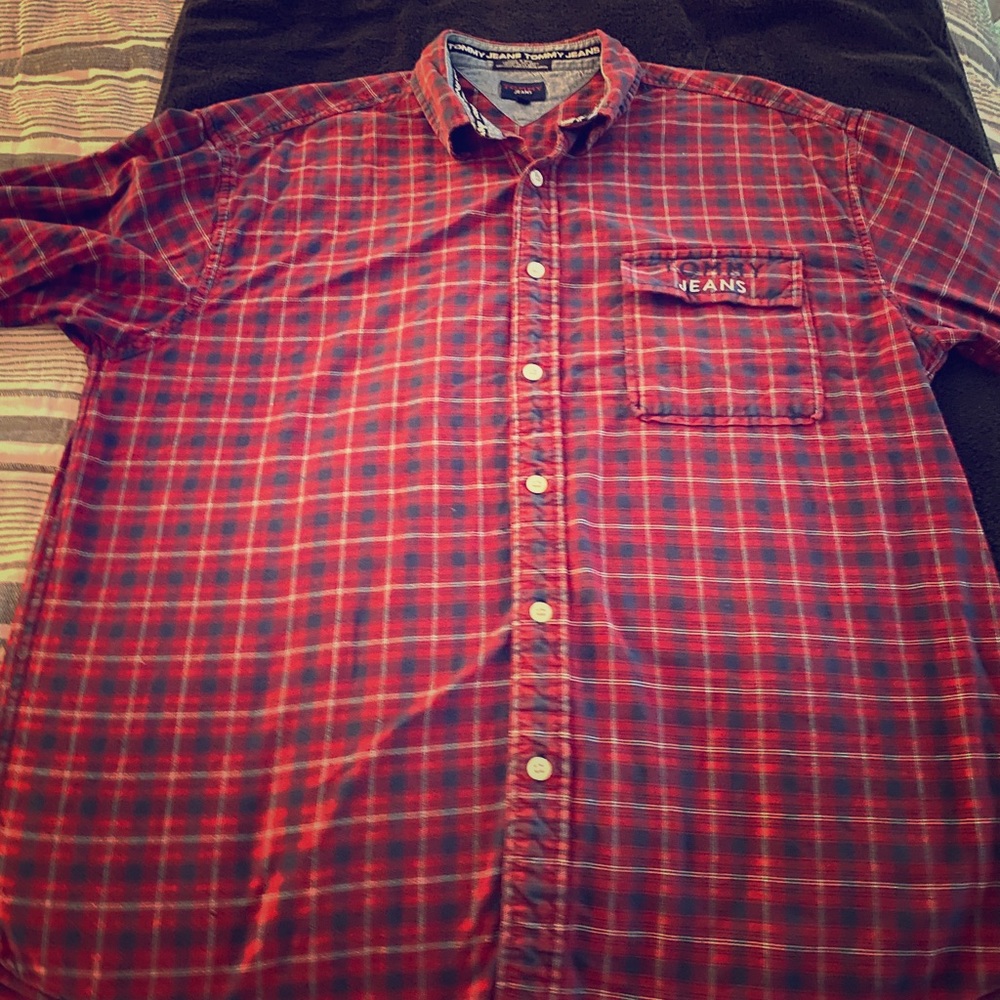 Tommy Hilfiger long-sleeved button up XL